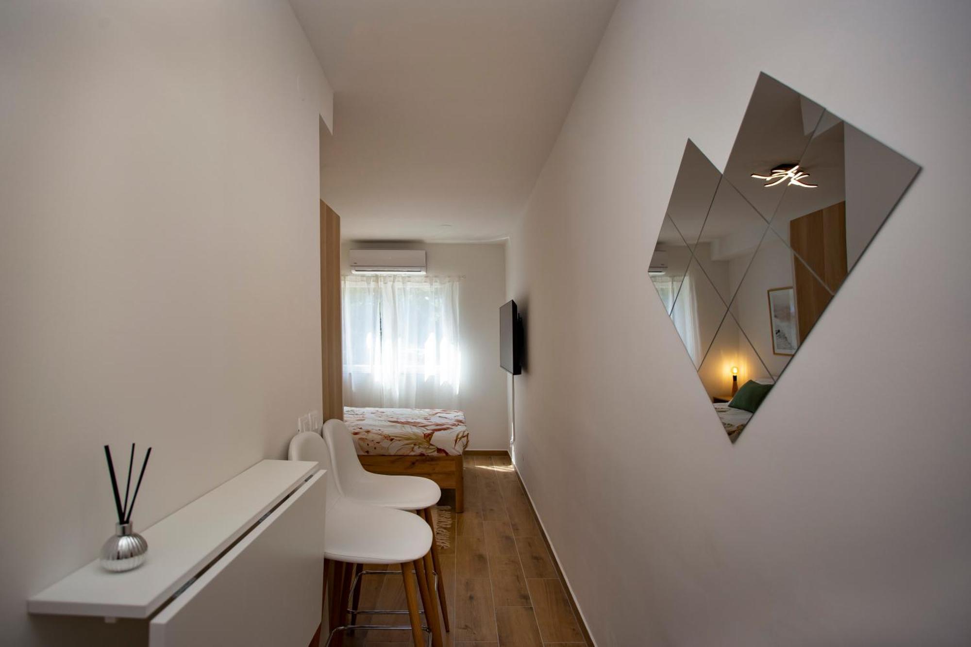 Room Levi Rovinj Bagian luar foto